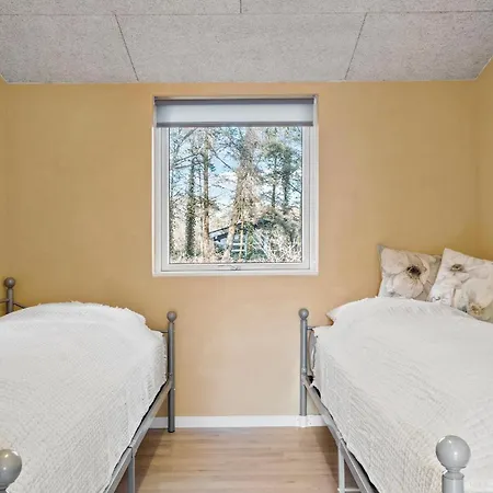 4 Bedroom Stunning In