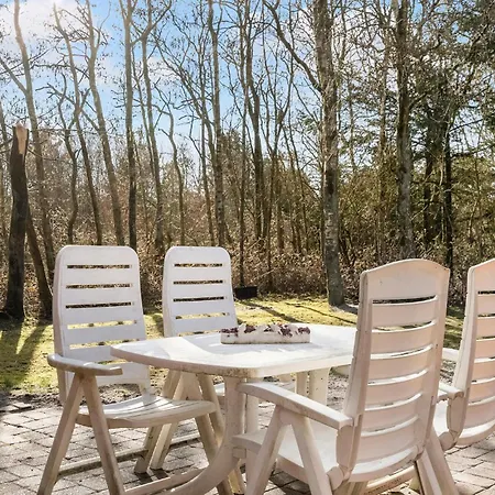 4 Bedroom Stunning In בית נופש