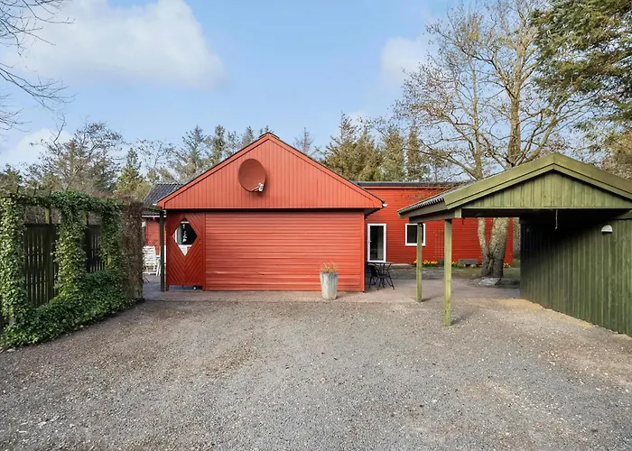 4 Bedroom Stunning In *